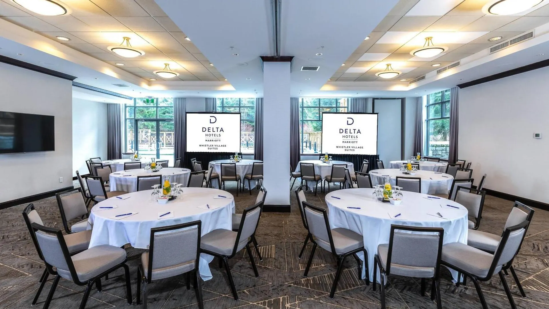 Delta Hotels By Marriott Whistler Village Suites