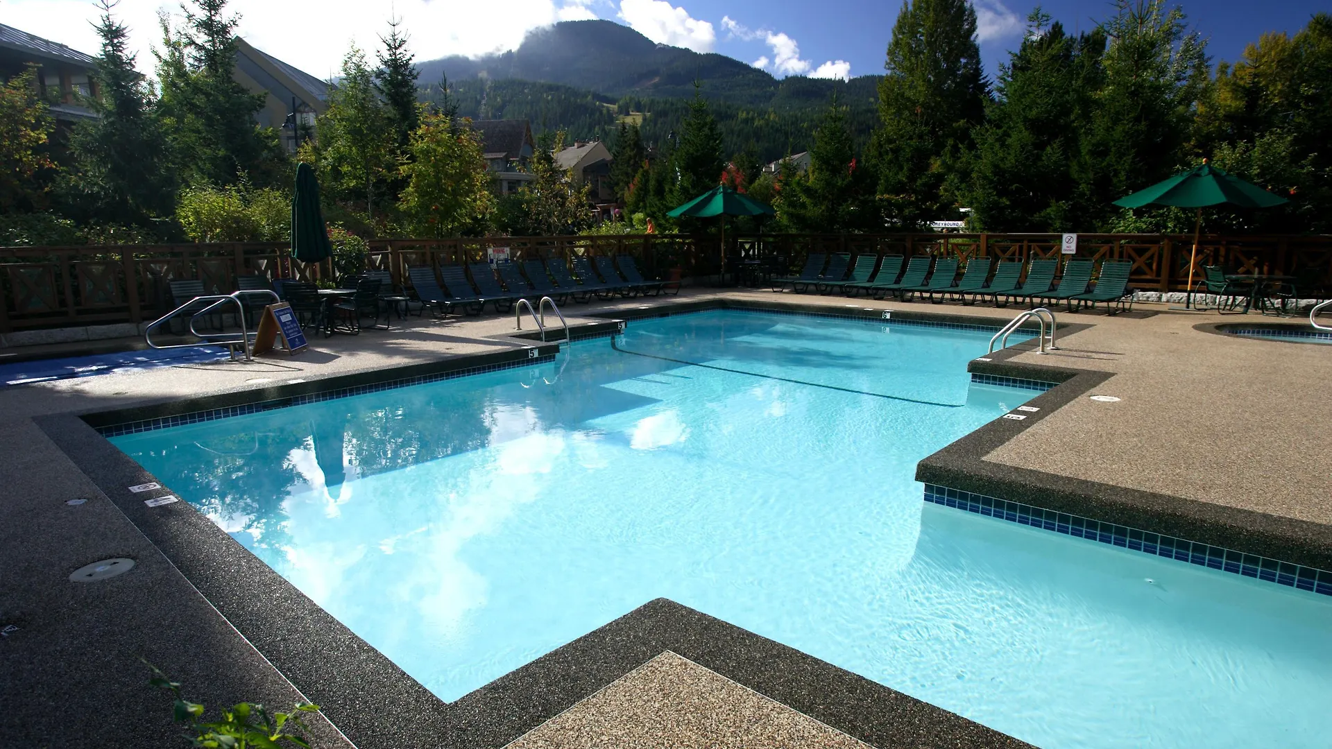 Delta Hotels By Marriott Whistler Village Suites