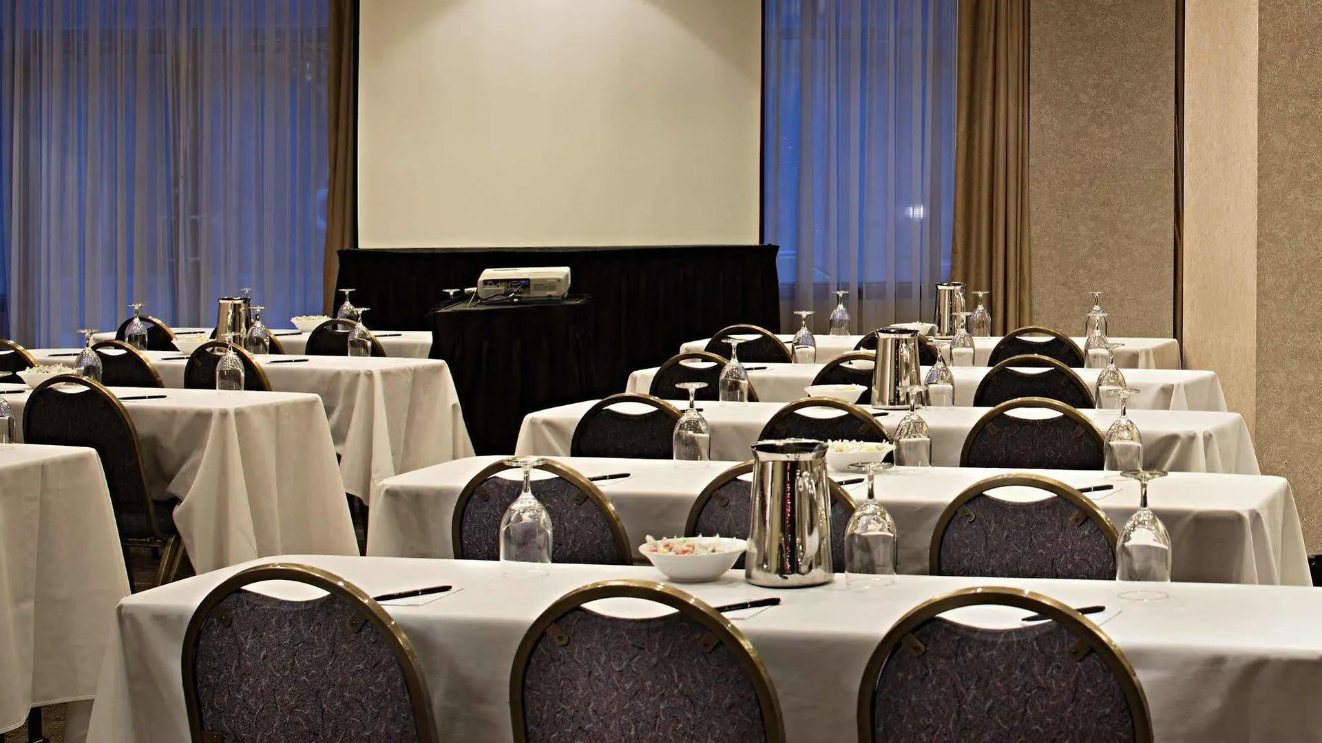 Delta Hotels By Marriott Whistler Village Suites