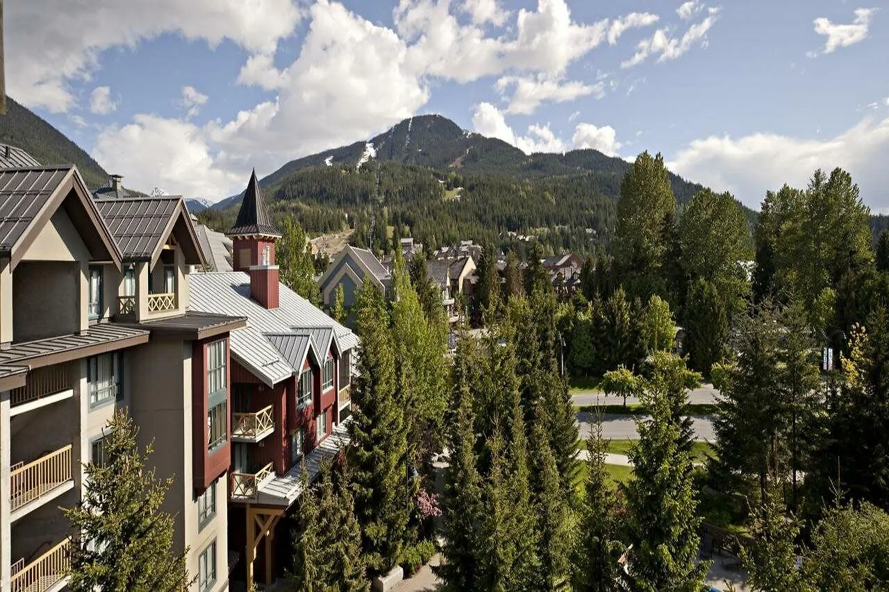 Delta Hotels By Marriott Whistler Village Suites 4*,  Canada